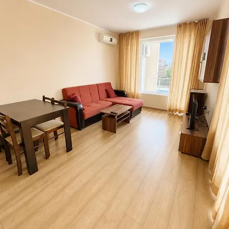 Apartman Cozy With Balcony & Pool аccess In Szveti Vlasz